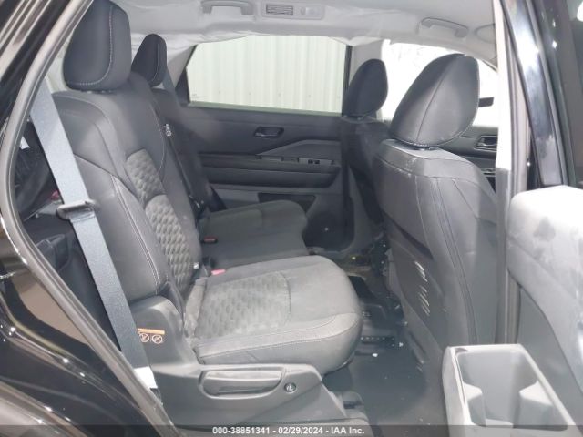 5N1DR3BC0RC222707 Nissan Pathfinder Sv 4wd