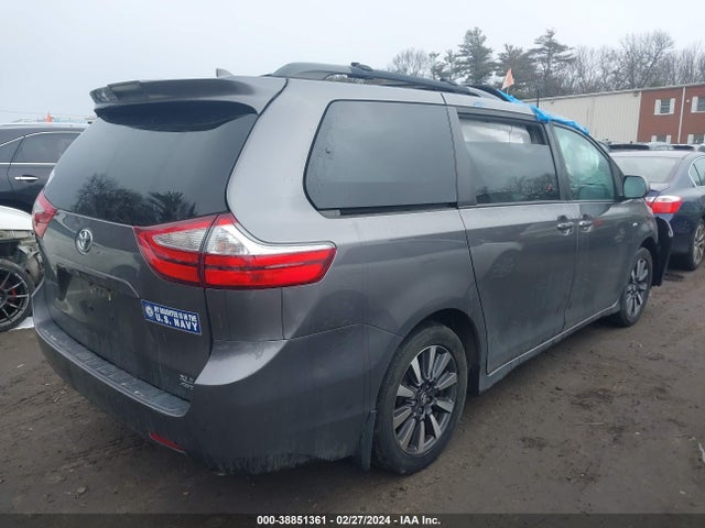 Toyota Sienna Xle 7 Passenger 2018 5TDDZ3DC8JS201818 Image 4
