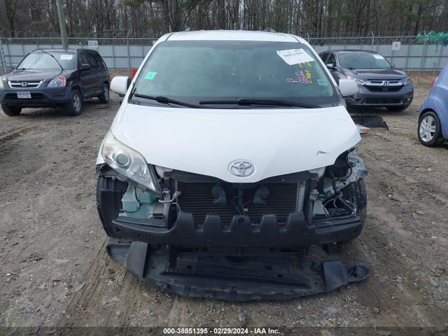 Toyota Sienna Le 8 Passenger 2015 5TDKK3DC6FS679464 Image 13