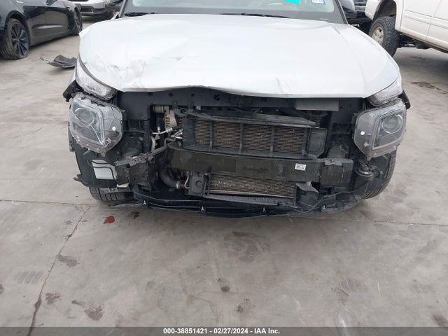 Hyundai Venue Sel 2022 KMHRC8A35NU194431 Image 6