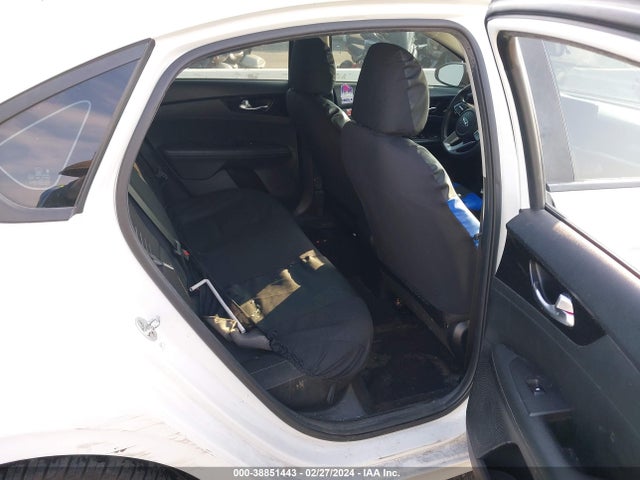 KIA FORTE S 2019 3KPF34AD9KE036063 Image 8