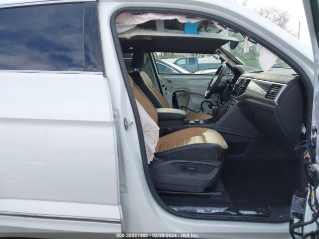 1V2FE2CA1NC206668 Volkswagen Atlas Cross Sport 3.6l V6 Sel Premium R-line