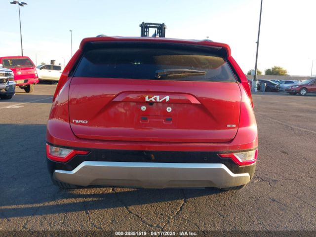 KNDCR3LE4P5043409 KIA Niro Ex Touring