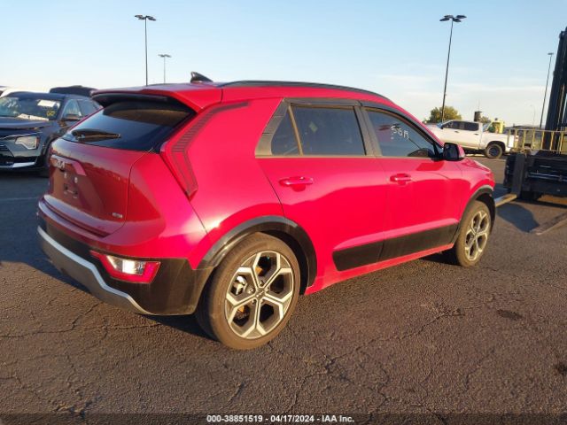 KNDCR3LE4P5043409 KIA Niro Ex Touring