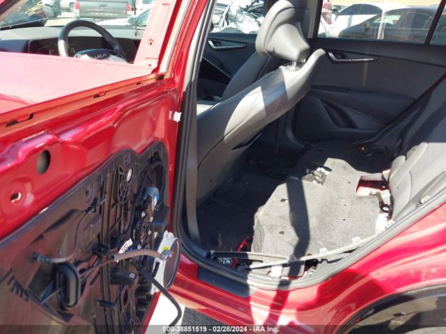KNDCR3LE4P5043409 KIA Niro Ex Touring