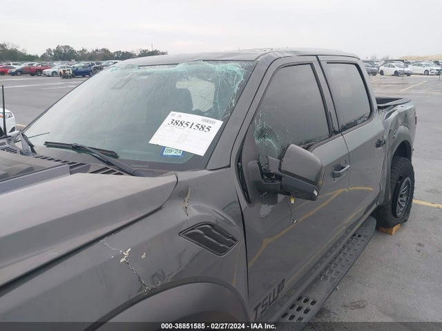 Ford F-150 Raptor 2018 1FTFW1RG0JFA05566 Image 17