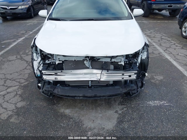 Toyota COROLLA LE 2022 JTDEPMAE3N3008733 Image 13