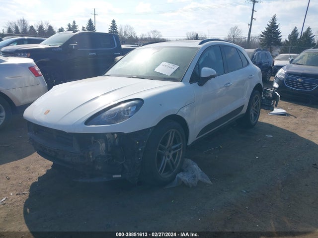 2021 PORSCHE MACAN WP1AA2A50MLB02683 Photo 1