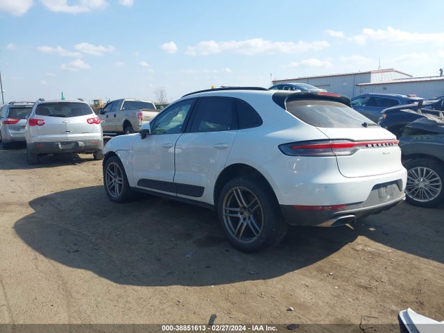 2021 PORSCHE MACAN WP1AA2A50MLB02683 Photo 2