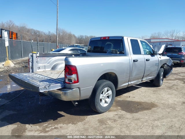 1C6RR7FG6KS736370 RAM 1500 Classic Tradesman Quad Cab 4x4 6'4 Box