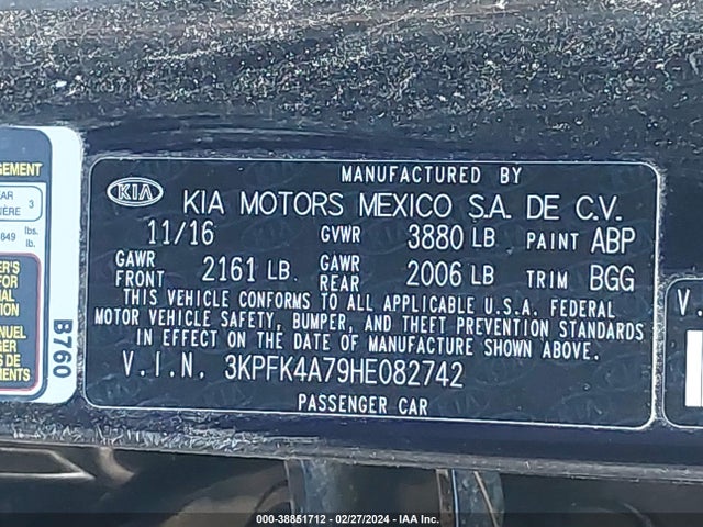 KIA FORTE LX 2017 3KPFK4A79HE082742 Image 9