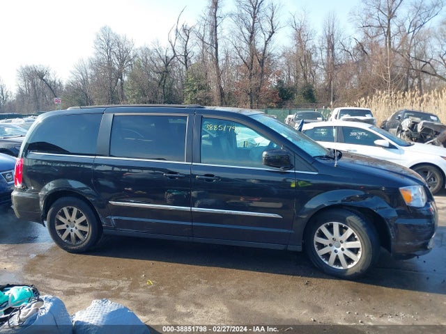 2C4RC1BG2FR577612 Chrysler Town & Country Touring