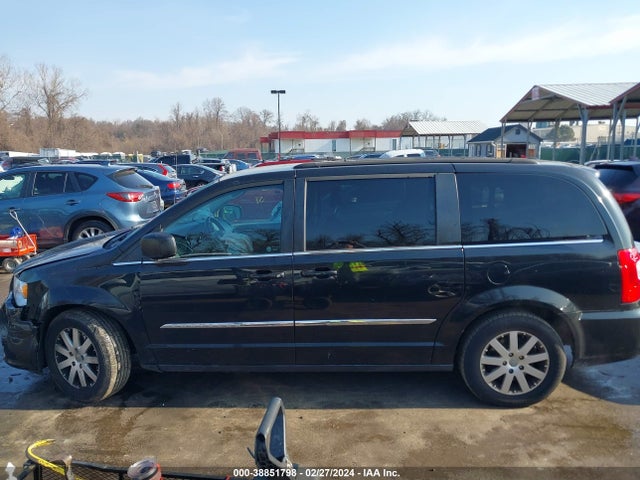 2C4RC1BG2FR577612 Chrysler Town & Country Touring