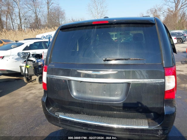 2C4RC1BG2FR577612 Chrysler Town & Country Touring