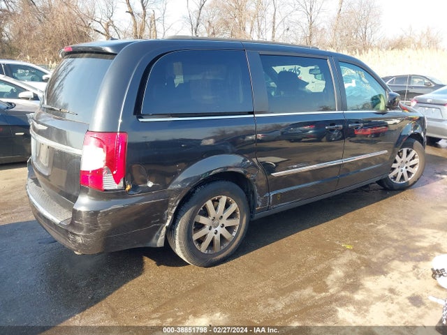 2C4RC1BG2FR577612 Chrysler Town & Country Touring