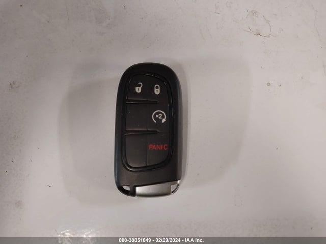 1C4PJMLX5KD106886 Jeep Cherokee Latitude Plus 4x4