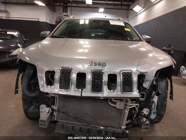 1C4PJMLX5KD106886 Jeep Cherokee Latitude Plus 4x4