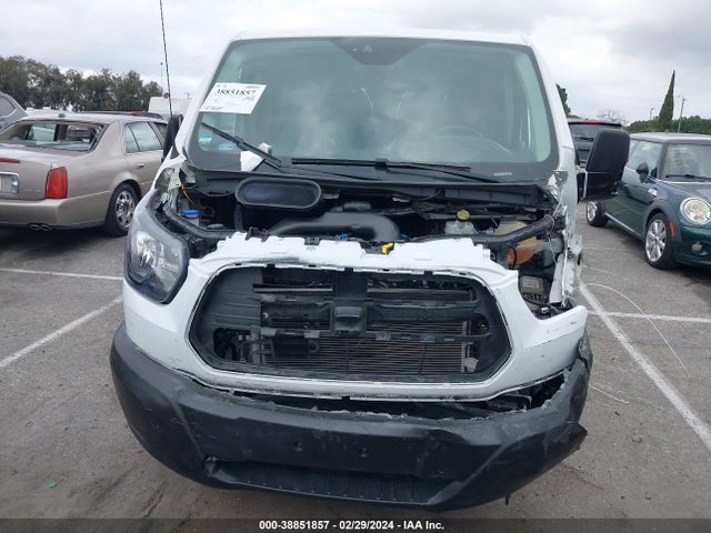 Ford Transit-150 2016 1FTYE1ZM4GKA62113 Image 6