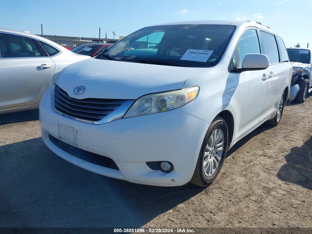 2011 TOYOTA SIENNA XLE V6 VIN: 5TDYK3DC3BS162272