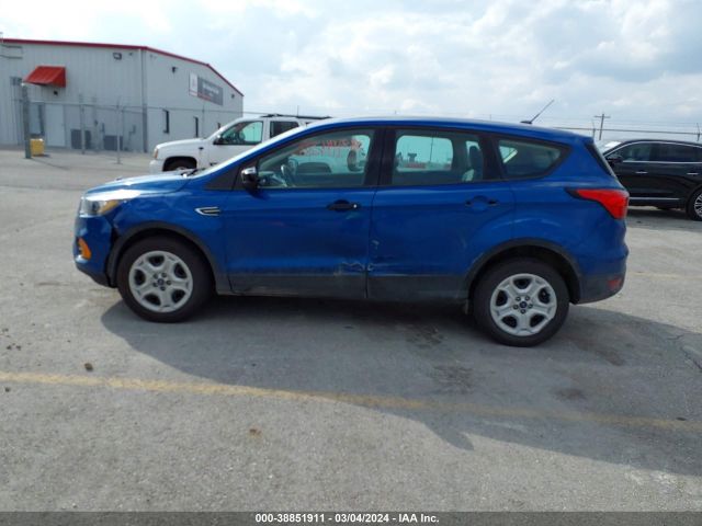 1FMCU0F75KUB53941 Ford ESCAPE S