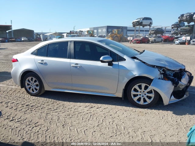 Toyota COROLLA LE 2021 5YFEPMAE4MP152569 Image 13