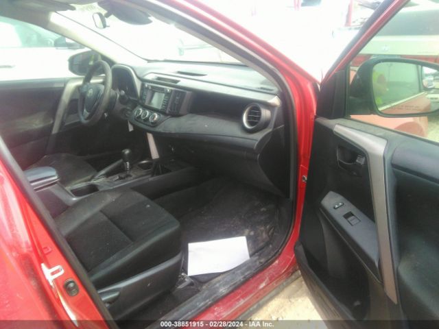 Toyota RAV4 LE 2017 2T3ZFREV9HW341970 Image 5