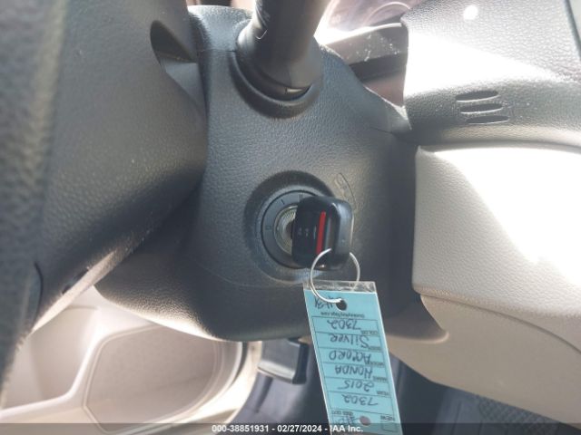 1HGCR2F39FA167302 Honda ACCORD LX