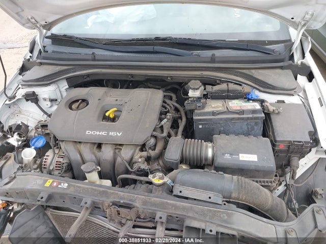 Hyundai ELANTRA SE 2017 5NPD84LF3HH077512 Image 10