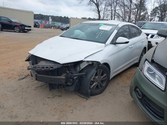 Hyundai ELANTRA SE 2017 5NPD84LF3HH077512 Image 2
