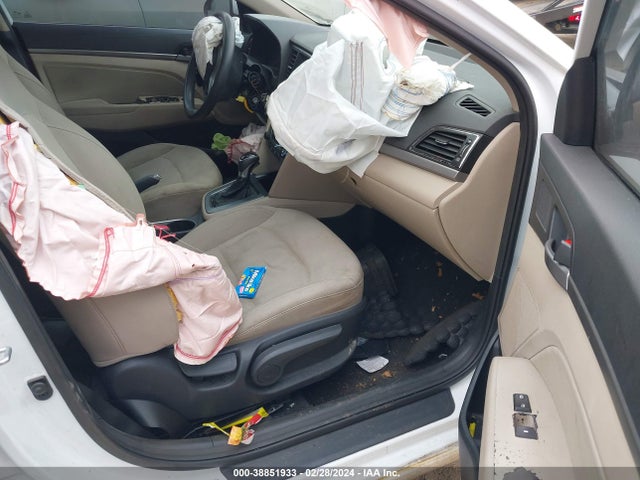Hyundai ELANTRA SE 2017 5NPD84LF3HH077512 Image 5