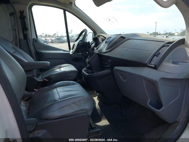 Ford Transit-150 2017 1FTYE1ZM5HKA56600 Image 5