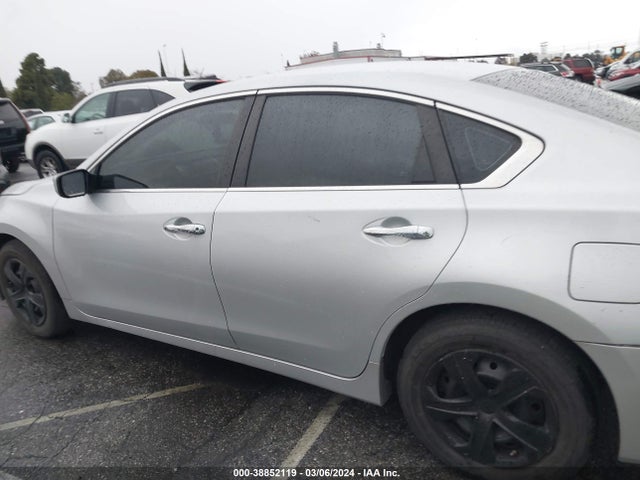 Nissan Altima 2.5 S 2015 1N4AL3AP2FN394336 Image 14