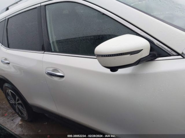JN8AT2MV0LW140133 Nissan Rogue Sv Intelligent Awd