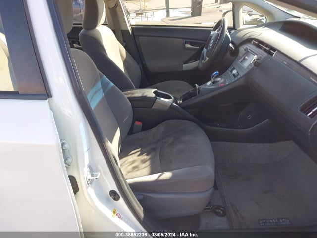 2015 TOYOTA PRIUS PLUG-IN VIN: JTDKN3DP9F3072079