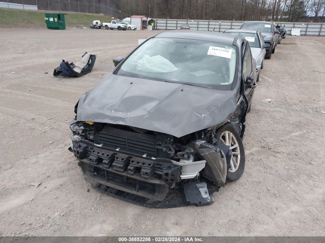 Ford FOCUS SE 2017 1FADP3K2XHL289692 Image 6