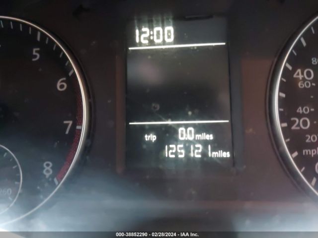 1VWAT7A34EC021109 Volkswagen Passat 1.8t Wolfsburg Edition