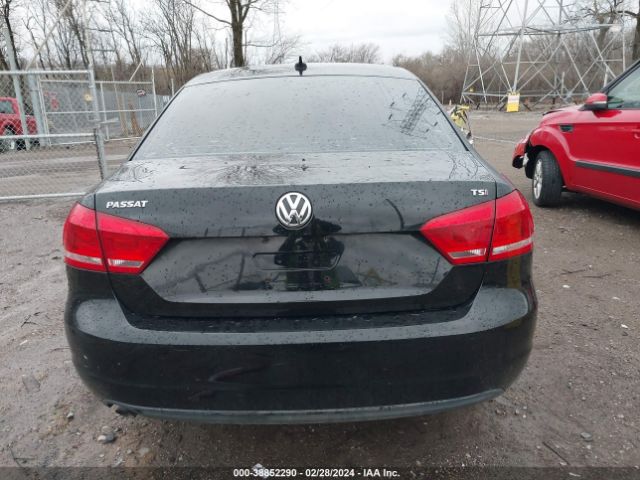 1VWAT7A34EC021109 Volkswagen Passat 1.8t Wolfsburg Edition
