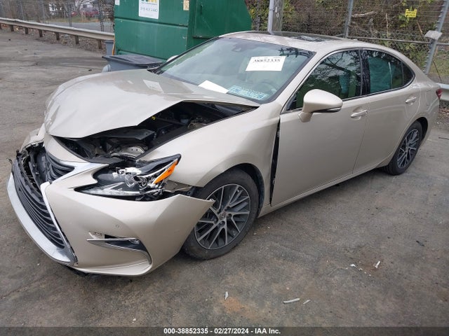 58ABK1GG0JU111240 Lexus ES 350
