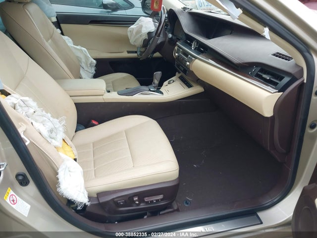 58ABK1GG0JU111240 Lexus ES 350