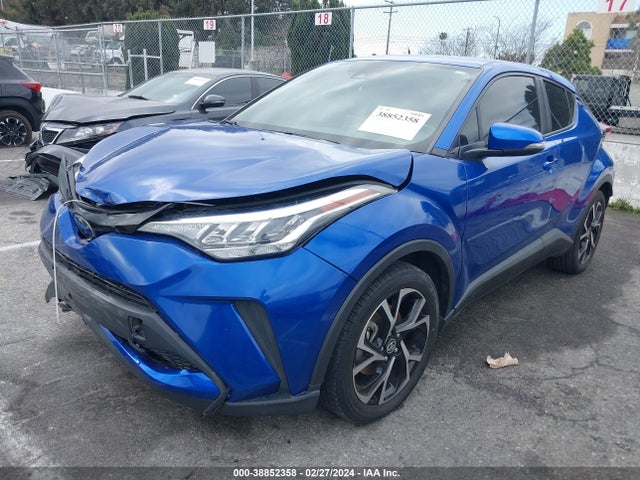 Toyota C-HR XLE 2021 JTNKHMBX3M1126335 Image 2