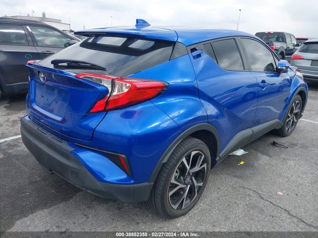 Toyota C-HR XLE 2021 JTNKHMBX3M1126335 Image 4