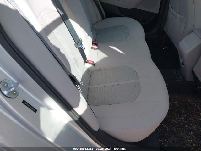 Hyundai SONATA SE 2017 5NPE24AFXHH449033 Image 8