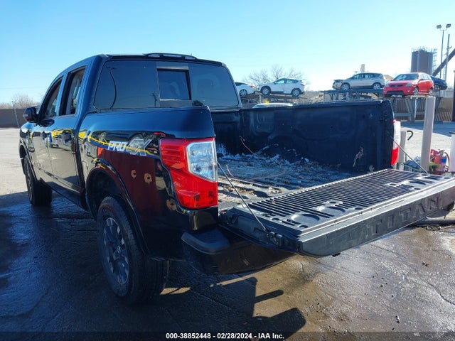 Nissan Titan Pro-4x 2019 1N6AA1E50KN511934 Image 3