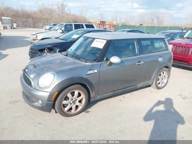 2008 MINI COOPER S CLUBMAN WMWMM33598TP87830 Photo 1