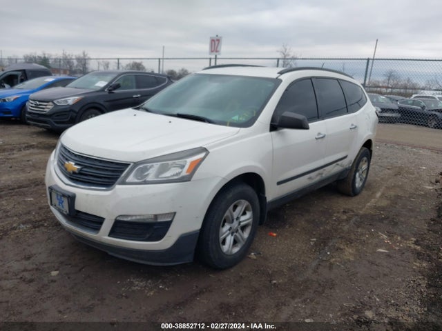 Chevrolet Traverse Ls 2014 1GNKRFED1EJ221953 Image 2