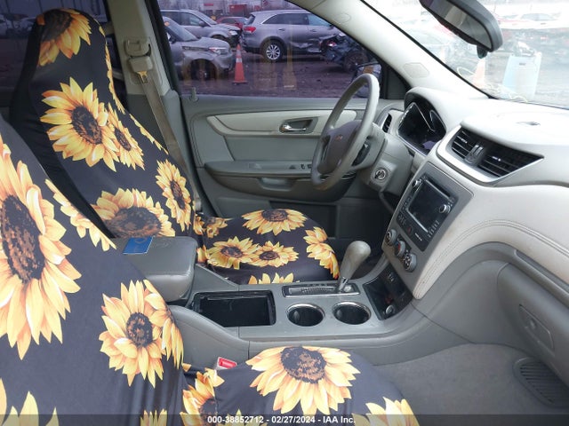 Chevrolet Traverse Ls 2014 1GNKRFED1EJ221953 Image 5
