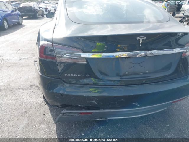 5YJSA1S18EFP38042 Tesla MODEL S