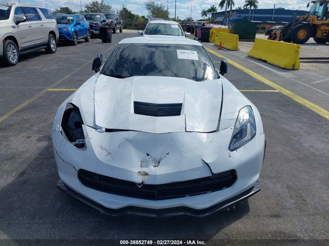 Chevrolet Corvette Stingray Z51 2016 1G1YM2D74G5103681 Image 6