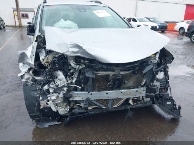 2T3ZFREV1HW348220 Toyota RAV4 LE