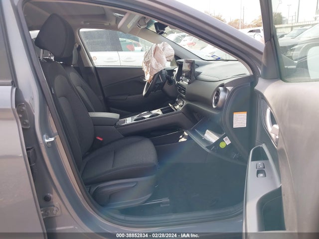 KM8K33AG2PU179086 Hyundai Kona Electric Sel